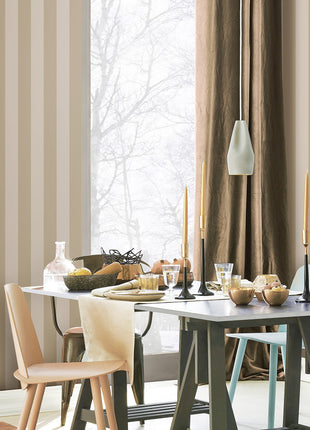 Brązowa, klasyczna tapeta w pasy Alfa 3704-5